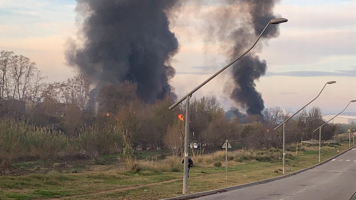 Incendio en Montornu00e8s del Vallu00e8s (imagen 2)