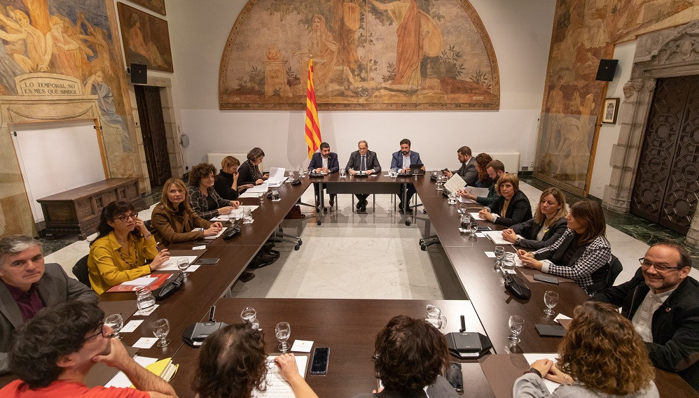 Reunión sobre la pobreza energética con Govern, administraciones y entidades