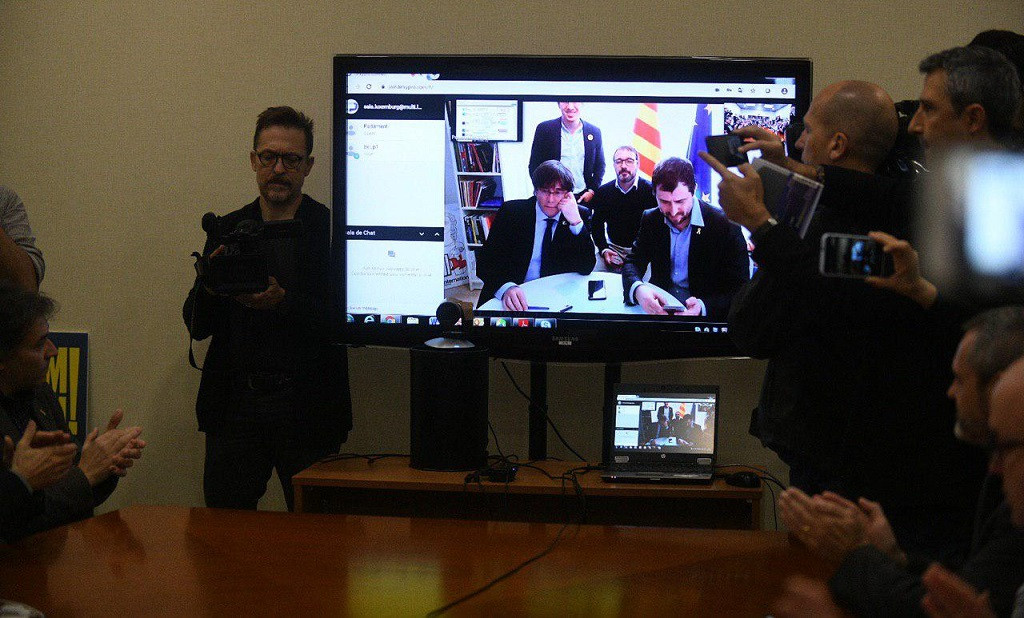 Puigdemont y Comu00edn en videoconferencia desde Bruselas tras el fallo del TJUE sobre Junqueras (2)