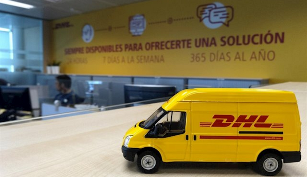 La empresa de mensajería DHL