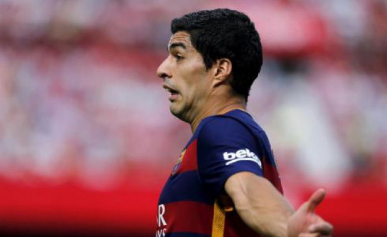 Luis Suárez estará cuatro meses de baja tras operarse de una lesión de la rodilla