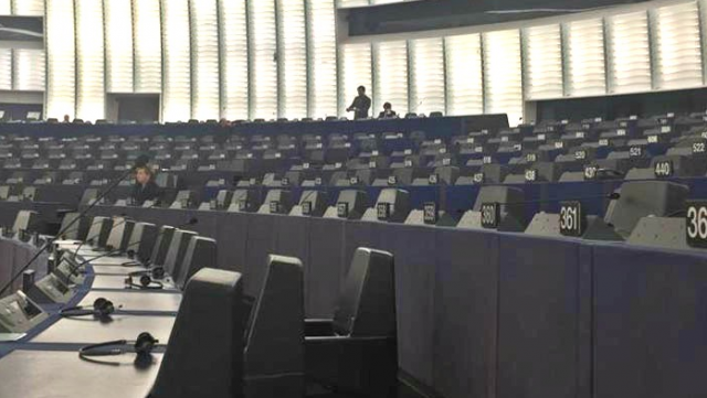 EuroparlamentbuitdurantlaintervencindePuigdemontiComn