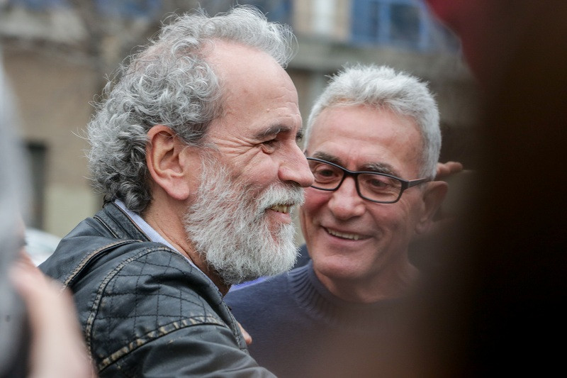 Willy Toledo comparece por insultar a Dios y la Virgen María