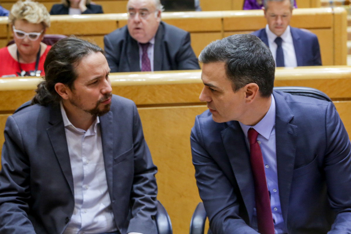 Sánchez con Iglesias en el Senado (febrero 2020)