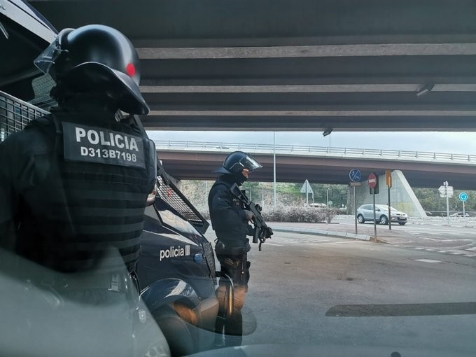 13 detenidos operativo contra robos violentos barcelona