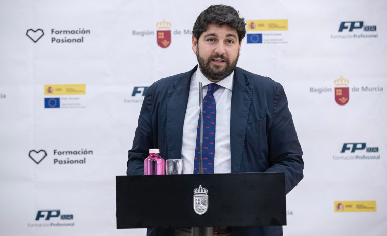 El presidente de Murcia afirma que el Gobierno se está quedando a medias