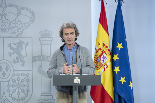 Simón pide medidas de prevención si Feijóo y Urkullu convocan elecciones en julio