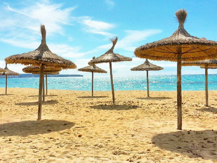 Playa en Palma Claudia Vidal Lu00f3pez