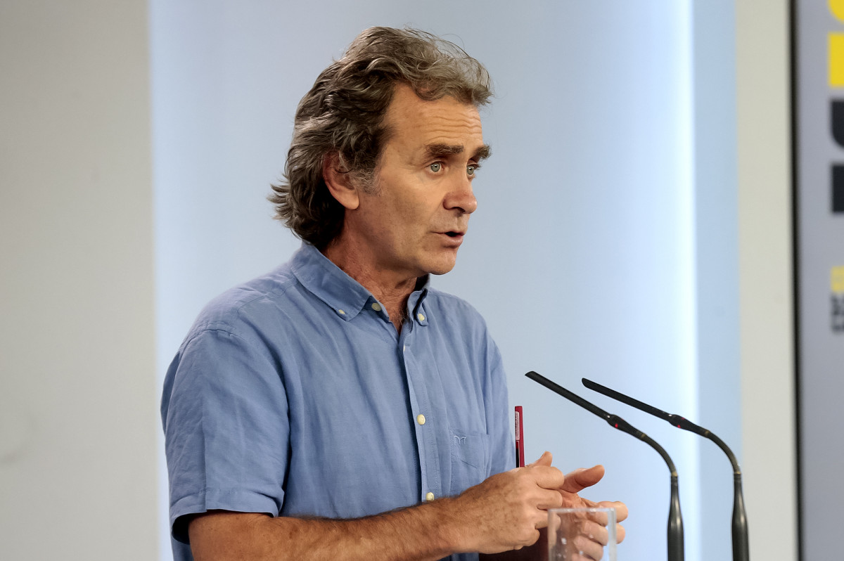 El director del Centro de Coordinación de Alertas y Emergencias Sanitarias, Fernando Simón, durante una rueda de prensa para actualizar los datos sanitarios en referencia a la crisis del Covid-19, e