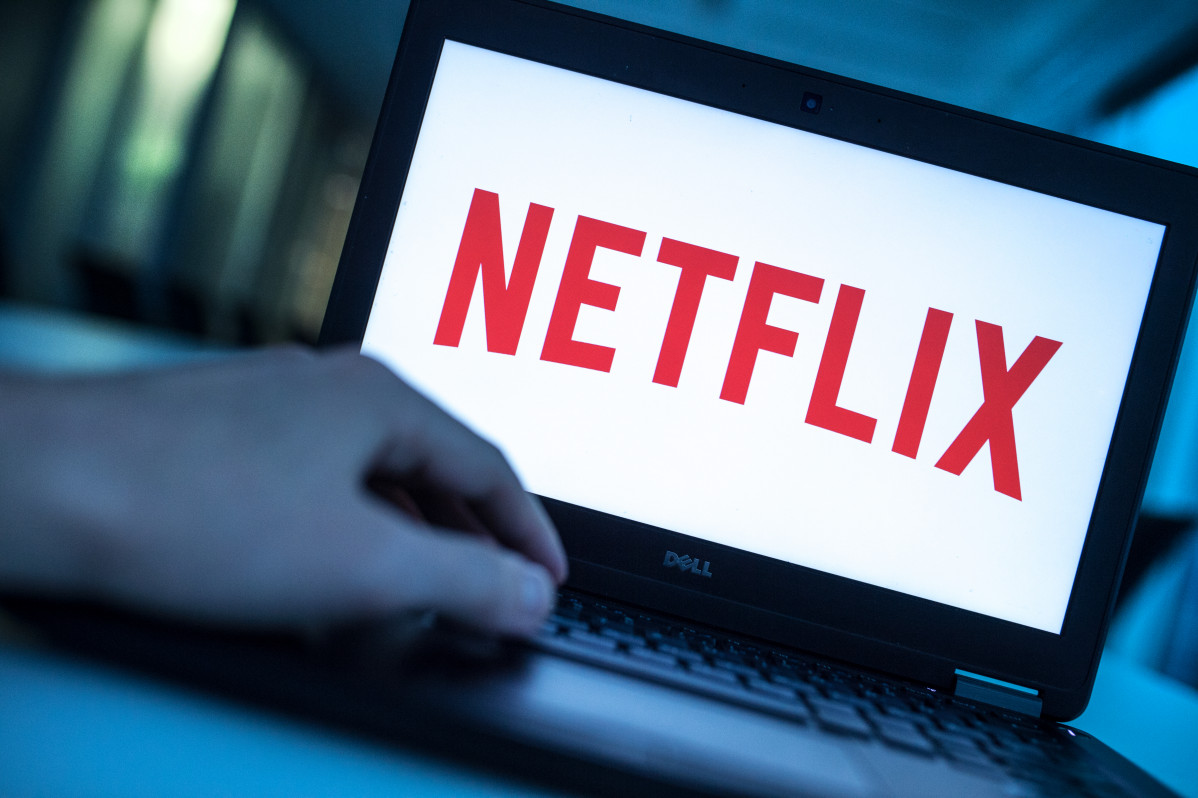 FILED - 17 December 2016, Berlin: The screen of a notebook shows the logo of the streaming provider Netflix. Netflix plans to release its quarterly earnings report on Tuesday after US markets close, 