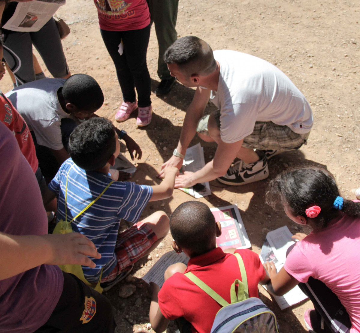 EuropaPress 3227619 ninos campamento colonias verano actividades menores pequenos