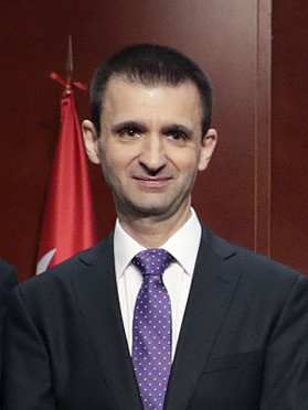 José Pablo López Sánchez en su toma de posesión como nuevo director de Radio Televisión Madrid