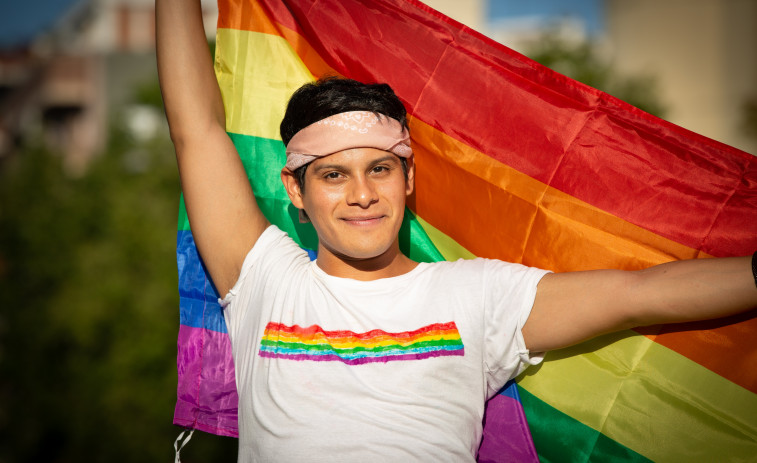 La Generalitat formará a los profesionales de la Dgaia en derechos LGTBI+