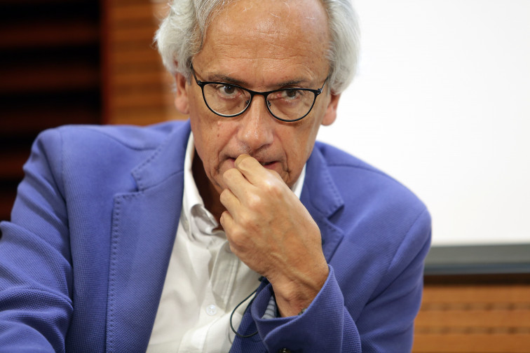 Bonaventura Clotet no cree que se pueda asegurar la apertura de escuelas en septiembre