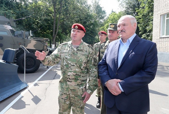 El presidente bielorruso Lukashenko plantea un referéndum para reformar la Constitución