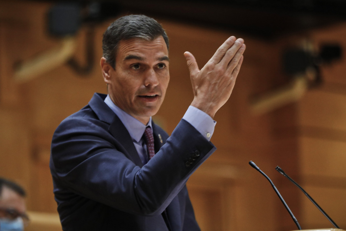 El presidente del Gobierno, Pedro Sánchez, comparece ante el Pleno del Senado, tras el parón estival, en Madrid (España), a 8 de septiembre de 2020. Sánchez comparece a petición propia en la Cám