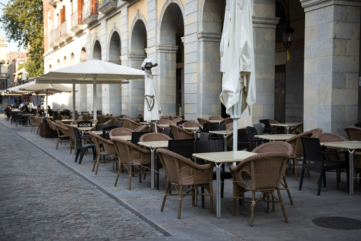 Ambient buit en una terrassa situada a Girona, Catalunya, (Espanya), a 16 de setembre de 2020