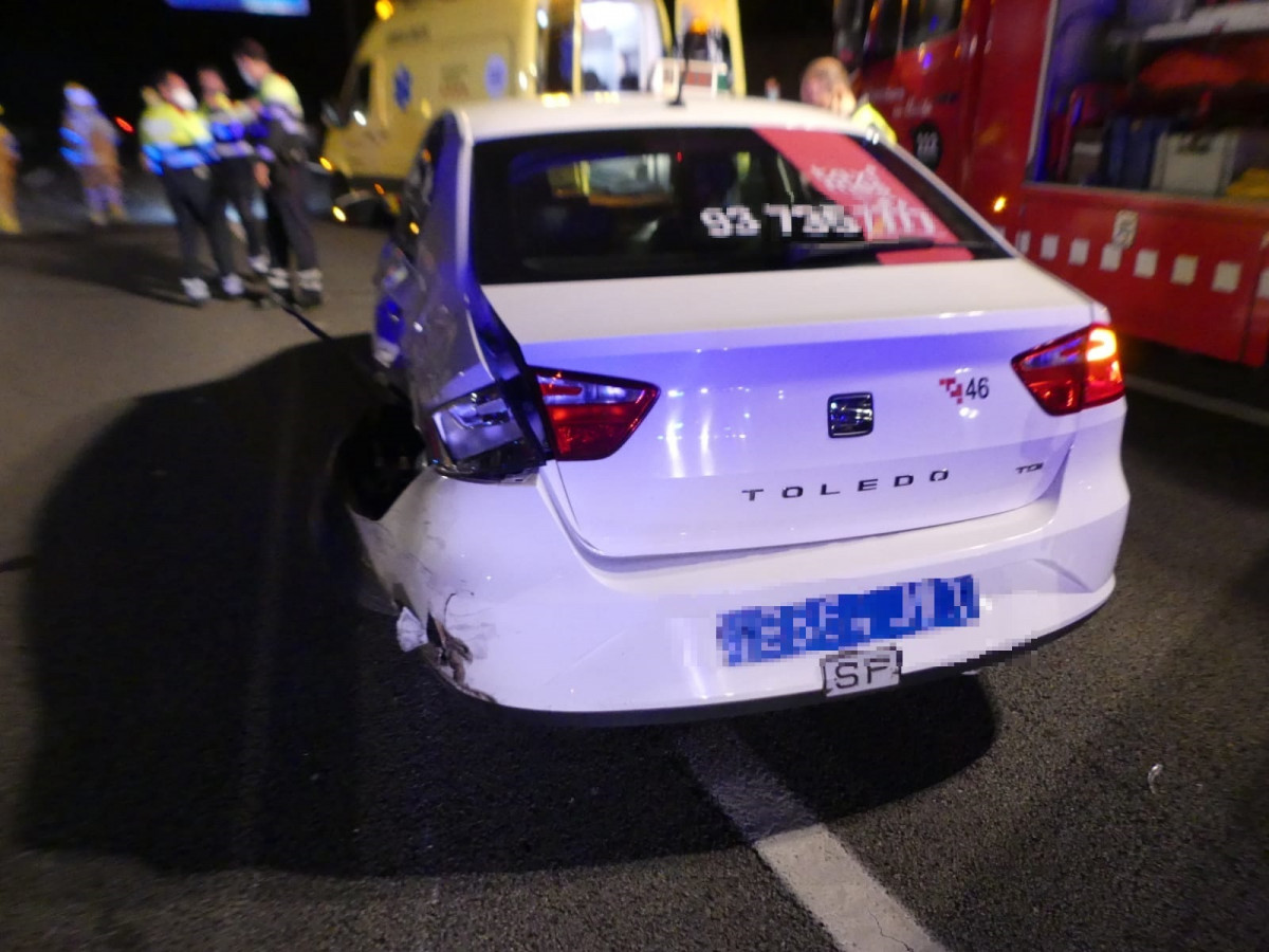 EuropaPress 3360994 turismos implicados accidente multiple