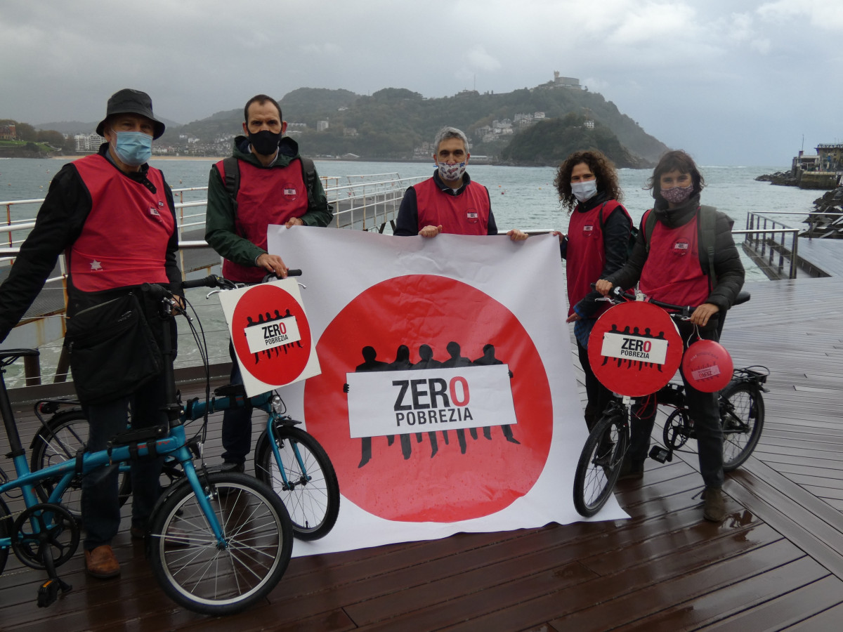 Representantes de la Plataforma Pobreza Zero
