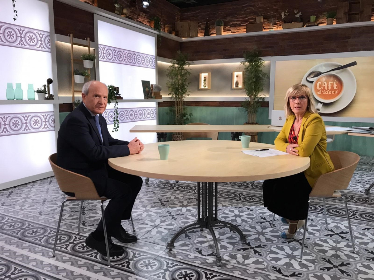 El expresidente de la Generalitat, José Montilla, y la periodista Gemma Nierga