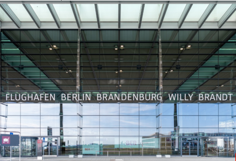 Entra en servicio en la capital alemana (con nueve años de retraso) el nuevo aeropuerto Berlín Brandemburgo Willy Brandt