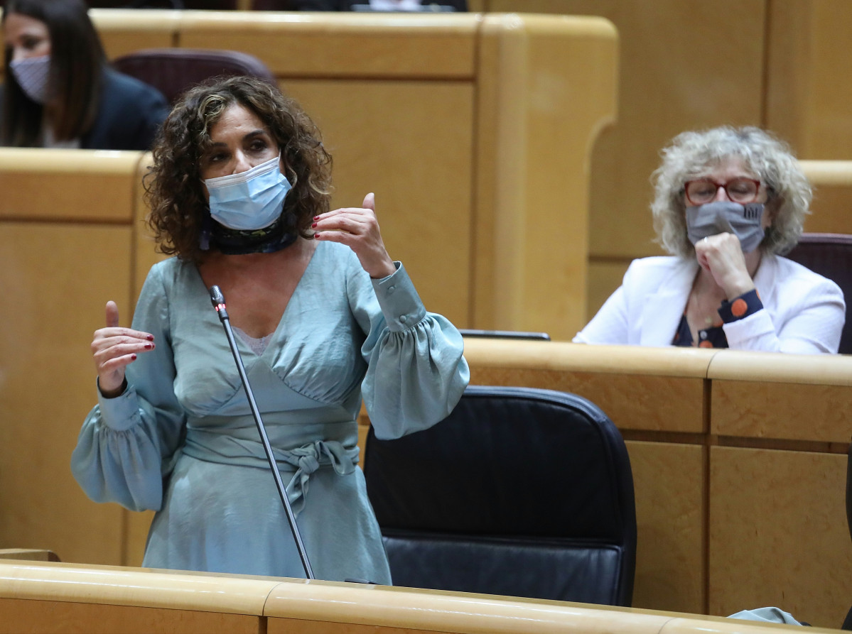 La ministra portavoz y de Hacienda, María Jesús Montero,