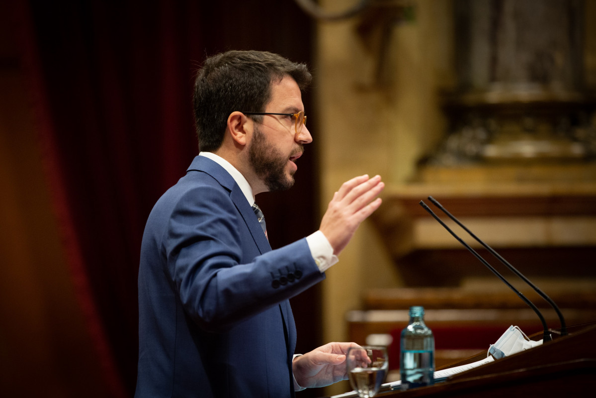 El vicepresident de la Generalitat, Pere Aragonès, en una compareixença sobre la gestió de la segona onada al ple del Parlament.
