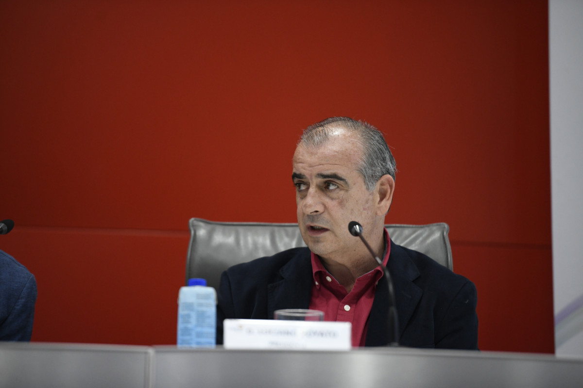El presidente de la plataforma Tercer Sector, Luciano Poyato en un acto