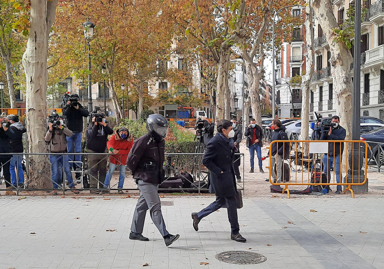 El juez de 'Kitchen' pide a Interior más información sobre la compra de la pistola para el chófer de Bárcenas
