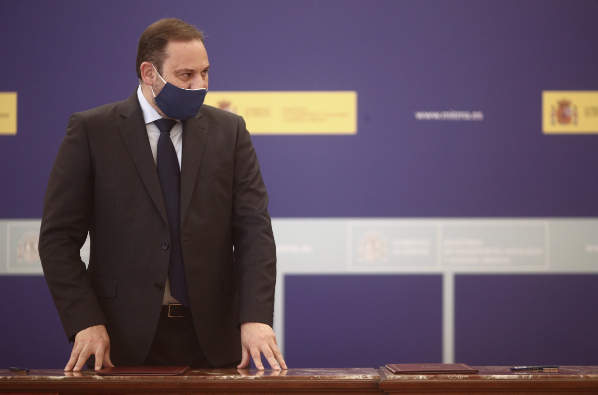 El ministro de Transportes, Movilidad y Agenda Urbana, José Luis Ábalos,