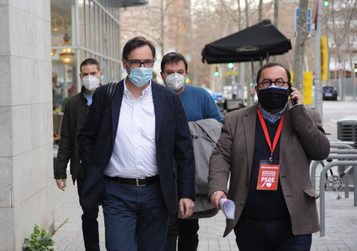 El ministre de Sanitat i cap de llista del PSC a les eleccions catalanes, Salvador Illa, entrant en el Comitè Federal del PSOE, celebrat el 23 de gener a Barcelona