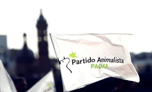 Bandera del Pacma.