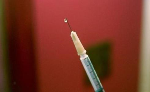 Metges de Catalunya prefiere educación sanitaria que sancionar a los antivacunas