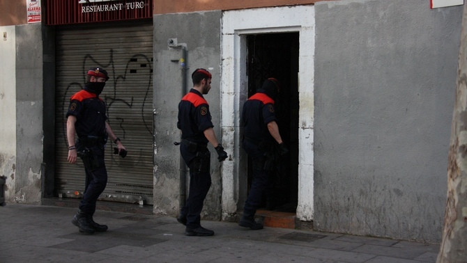Registros en el Raval de Barcelona, área metropolitana y Girona por un operativo antidroga