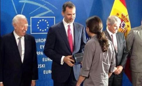 El Rey le dice a Pablo Iglesias que le recibirá una vez pasadas las generales