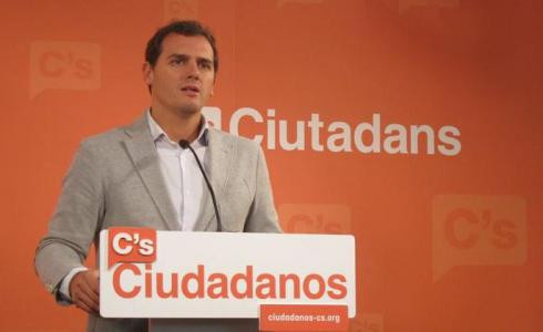 Rivera propone una ley electoral con listas abiertas donde los votos "valgan igual"
