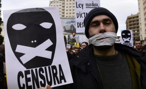 La controvertida Ley Mordaza entra en vigor gracias a los votos del PP