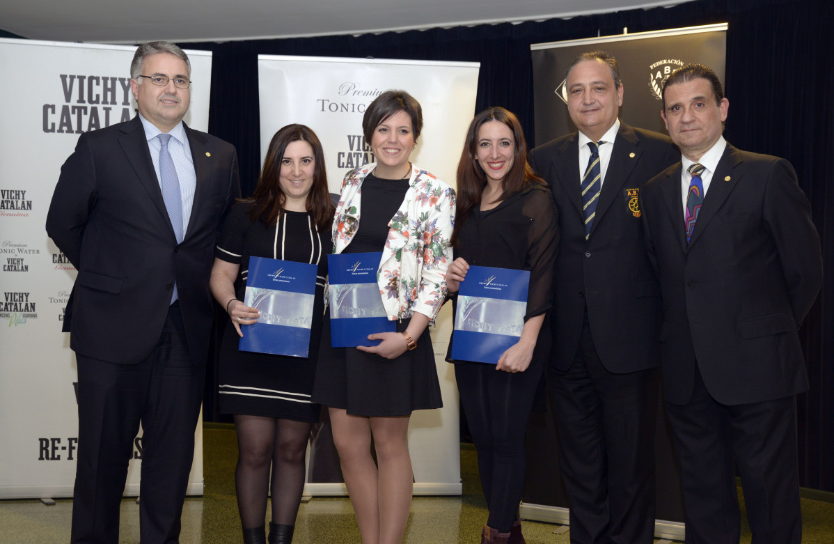 Pleno femenino en el Concurso de Coctelería Vichy Catalan