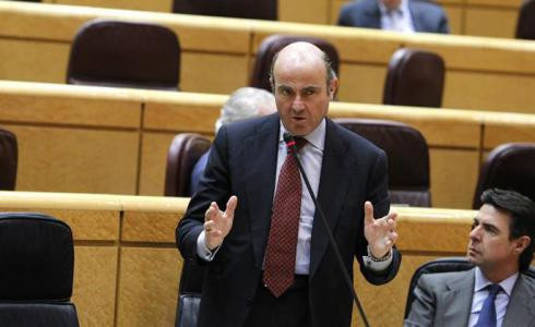 Guindos dice que un número muy elevado de proyectos de interconexión del 'Plan Juncker' beneficia a Cataluña