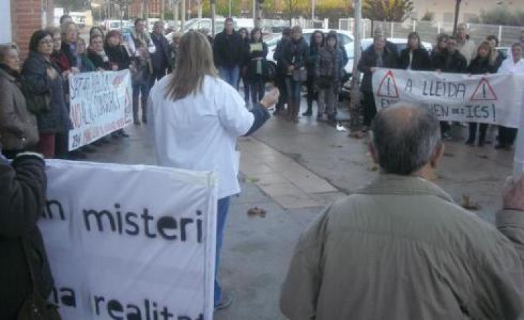 El Col·legi de Metges alerta que los CAPS de Catalunya están al borde del colapso