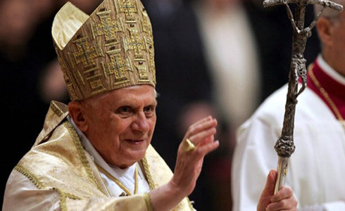 Este viernes Benedicto XVI cumple 94 años, ocho como papa emérito