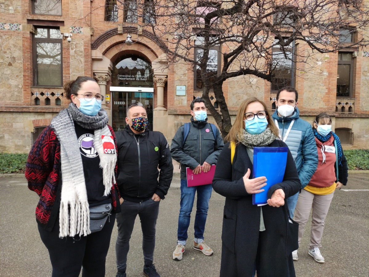 Sindicatos convocan una huelga de sanitarios para el 10 de marzo