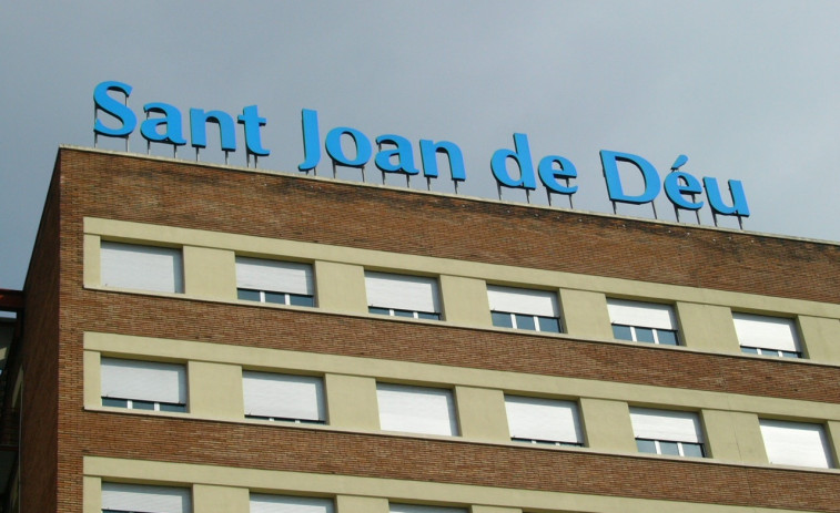 Los fondos para investigar el cáncer del Hospital Sant Joan de Déu caen un 44%