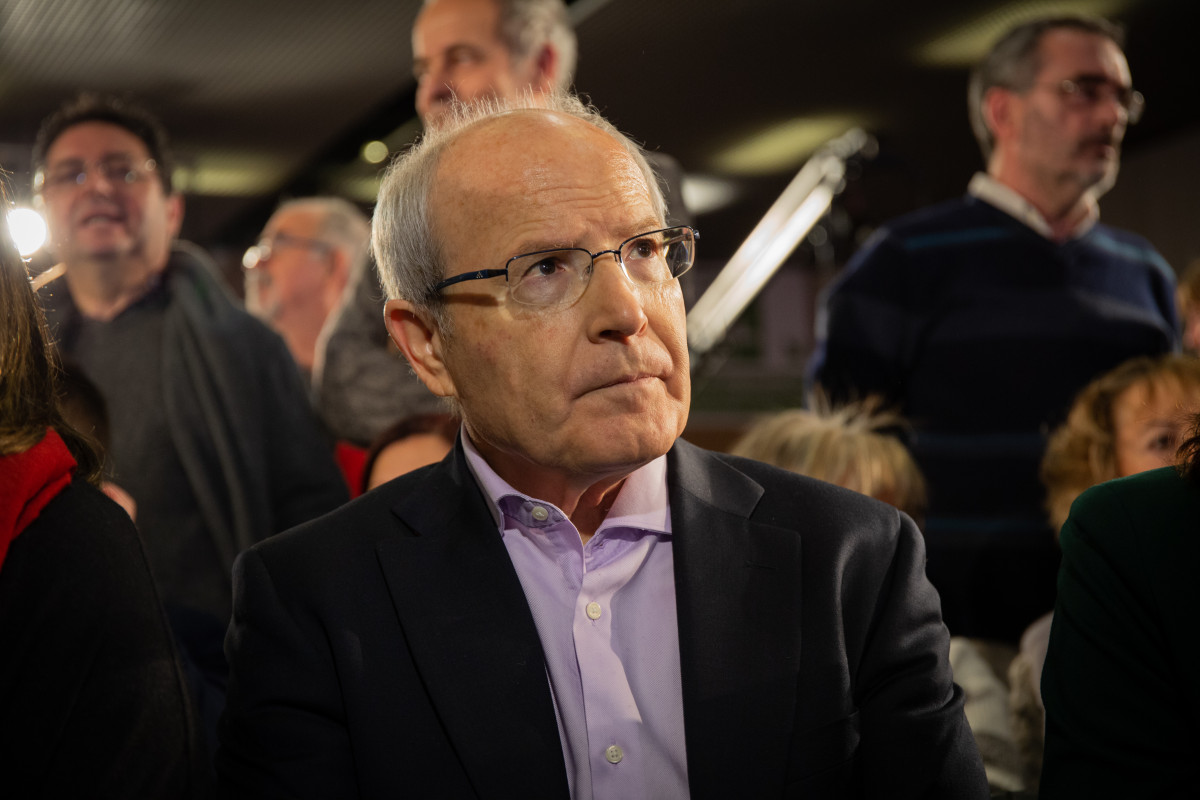 El expresidente de la Generalitat catalana José Montilla acude a la presentación de Jaume Collboni como candidato del PSC a la Alcaldía de Barcelona.