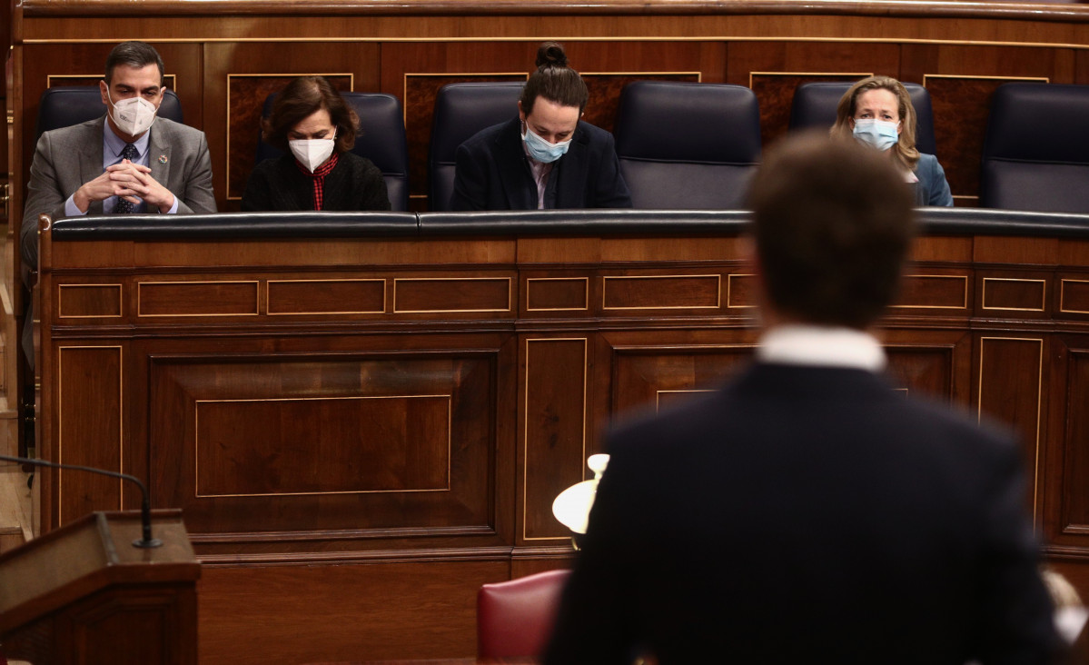 AV.- Sánchez llama a Casado para intentar desbloquear la renovación del CGPJ, pero el PP mantiene sus condiciones