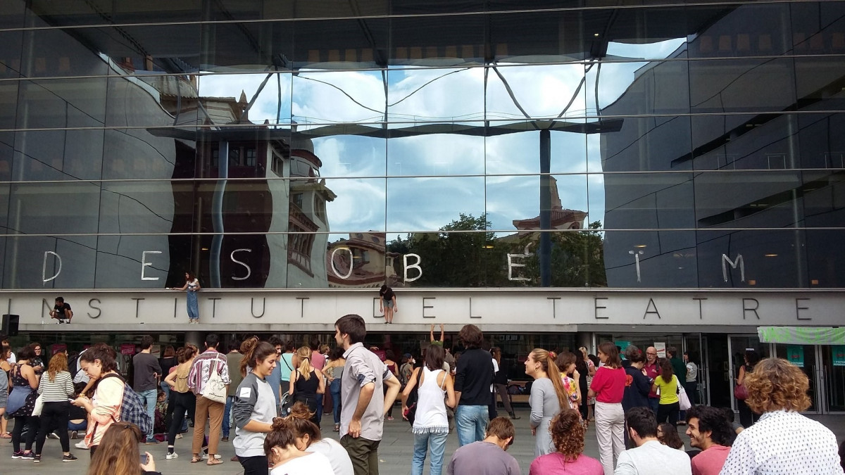 Estudiants ocupen l'Institut del Teatre