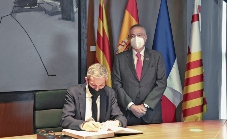 El cónsul general de Francia visita la sede del Consorci de la Zona Franca de Barcelona