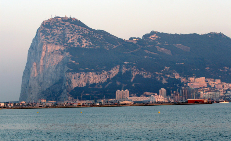 Entra en vigor el nuevo acuerdo fiscal entre España y Reino Unido sobre Gibraltar