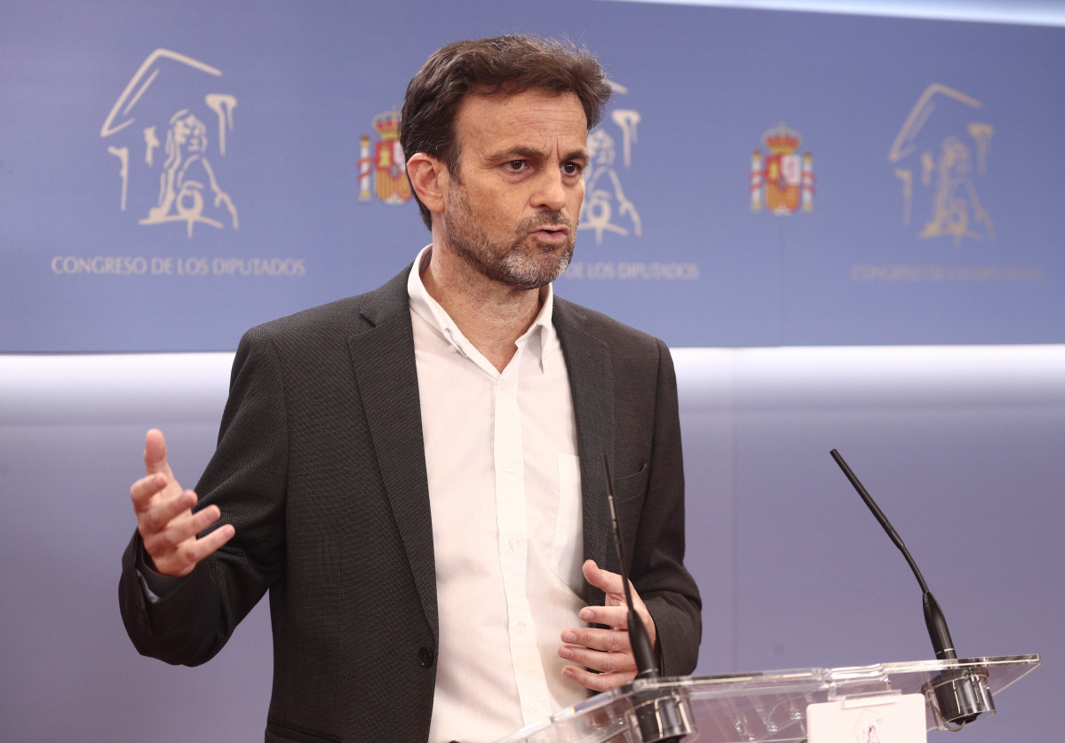 Archivo - El presidente del grupo parlamentario de Unidas Podemos en el Congreso, Jaume Asens, durante una rueda de prensa posterior a una reunión de la Junta de Portavoces en el Congreso de los Dipu
