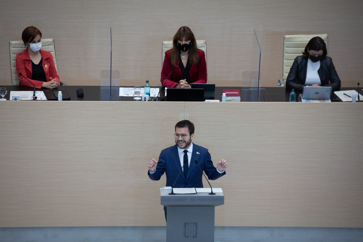 El candidato de ERC a la Presidencia de la Generalitat, Pere Aragonès, en la segunda vuelta de su investidura en el Parlament.
